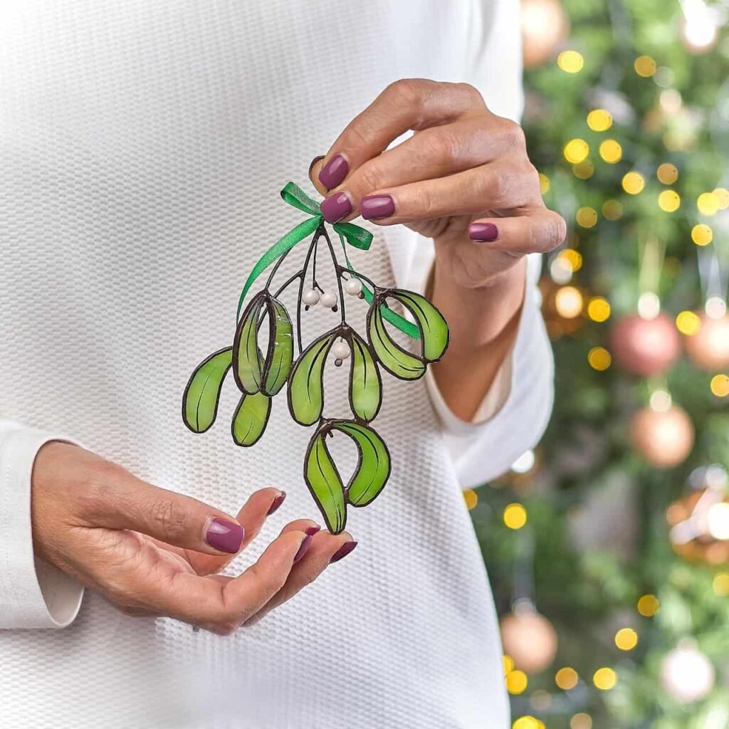 stained glass mistletoe symbol